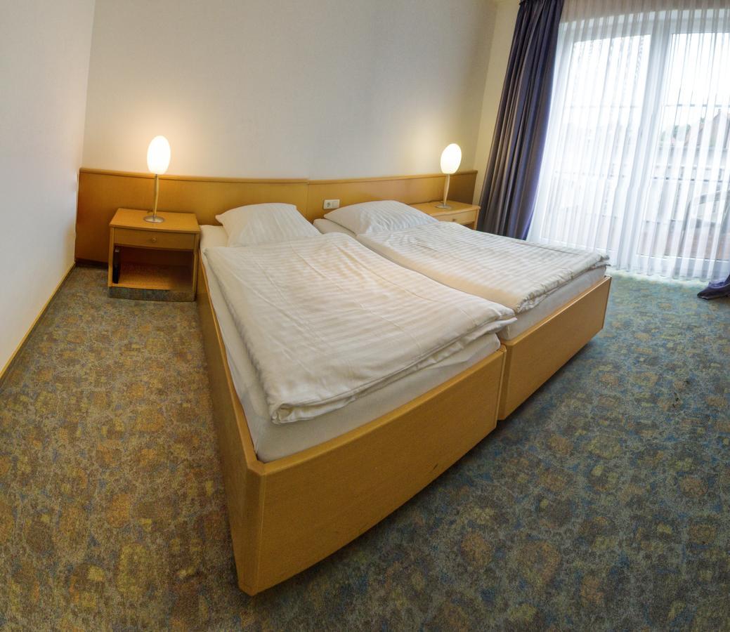 Landgasthaus Fischer Bad Nenndorf Buitenkant foto